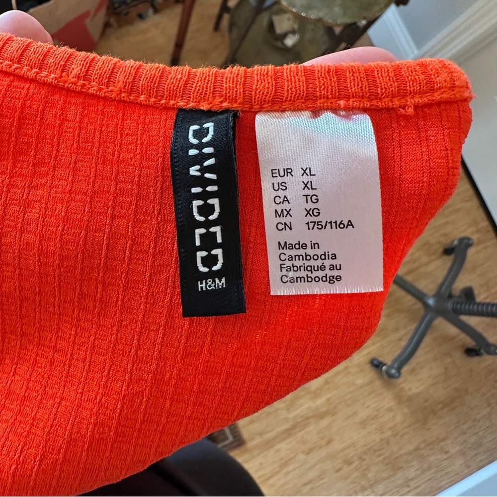 H&M Divided Cardigan - Picture 4 of 4